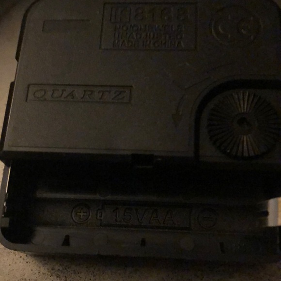 Camper Clock - Picture 3 of 7